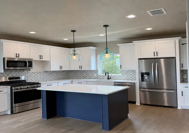 Photo 2 of Single family home for sale at 748 Riviera, Canyon Lake, TX 78133 | MLS# 1954183 | Listing updated on 2026-08-27