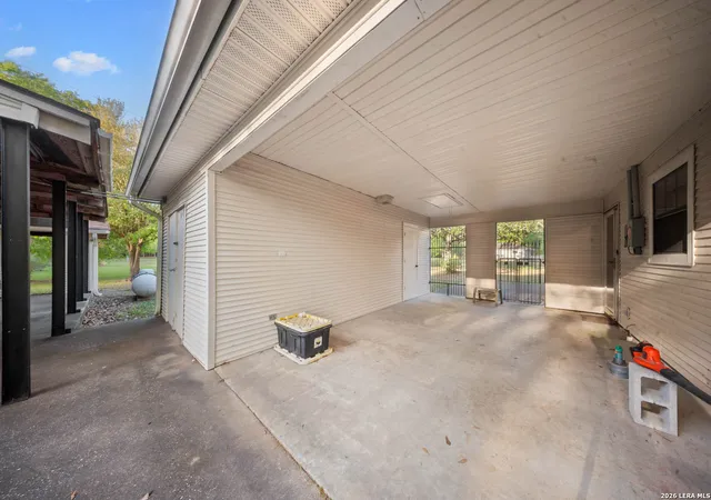5th image of 414 Fm 2827, Warren, TX 77664 | MLS# 1954202