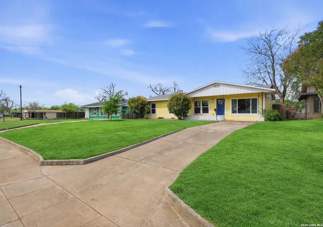 Photo 4 of Sale Pending at 1105 Upland, San Antonio, TX 78220 | MLS# 1954261 | Listing updated on 2026-04-20