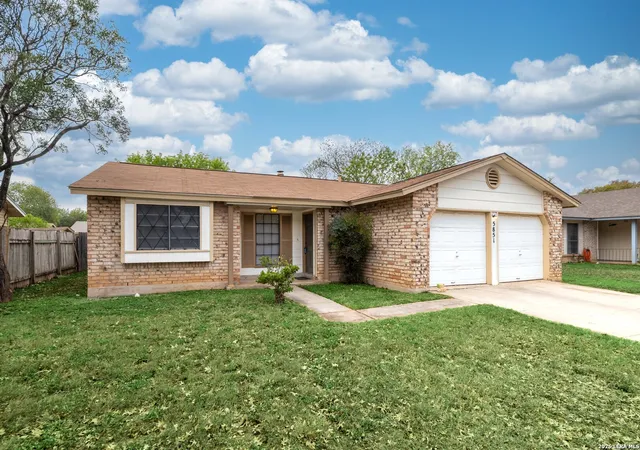Photo 1 of Sale Pending at 5851 Cliffbrier, San Antonio, TX 78250 | MLS# 1954279 | Listing updated on 2026-04-22