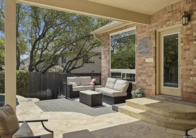 Photo 4 of Sale Pending at 5 Serena, San Antonio, TX 78248 | MLS# 1954291 | Listing updated on 2026-04-10
