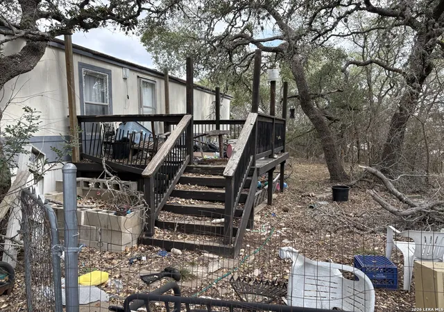 4th image of 324 Ranchers Cir, Spring Branch, TX 78070 | MLS# 1954301