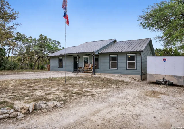 2nd image of 1209 Covered Wagon, Spring Branch, TX 78070 | MLS# 1954307