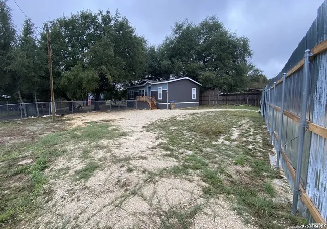 Photo 3 of Single family home for sale at 4406 Lost Hills, Elmendorf, TX 78112 | MLS# 1954316 | Listing updated on 2026-07-28