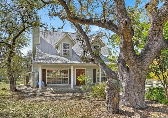 Photo 4 of Sale Pending at 133 Juniper, Boerne, TX 78006 | MLS# 1954318 | Listing updated on 2026-05-12