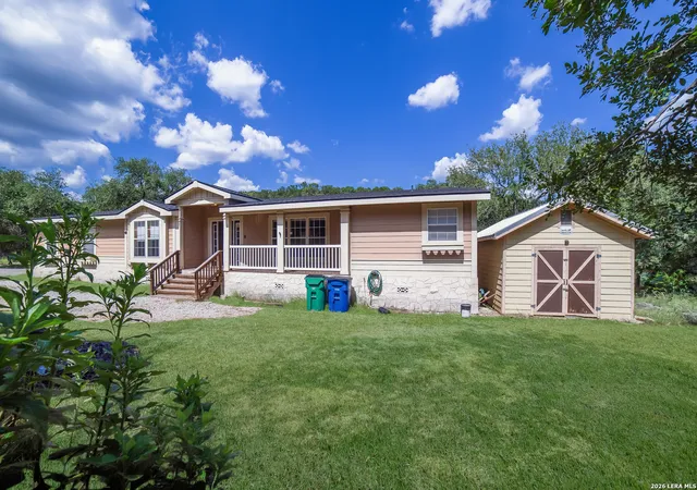 Photo 1 of Single family home for sale at 5715 Chimney Rock, Canyon Lake, TX 78133 | MLS# 1954392 | Listing updated on 2026-09-23