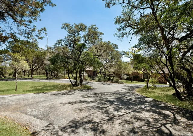 4th image of 19824 Chimney Creek, Helotes, TX 78023 | MLS# 1954399