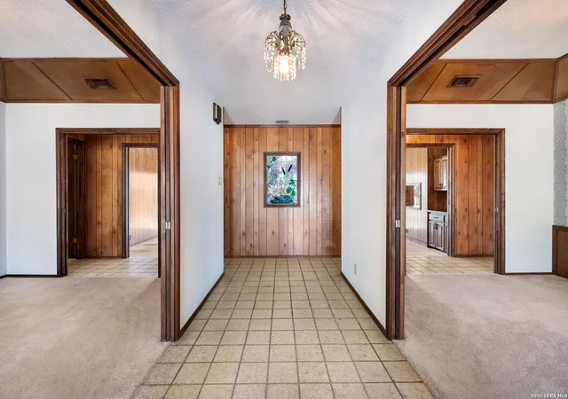 5th image of 19824 Chimney Creek, Helotes, TX 78023 | MLS# 1954399