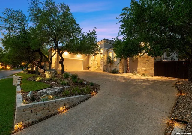 Photo 3 of Sale Pending at 1915 Far Niente, San Antonio, TX 78258 | MLS# 1954439 | Listing updated on 2026-04-12