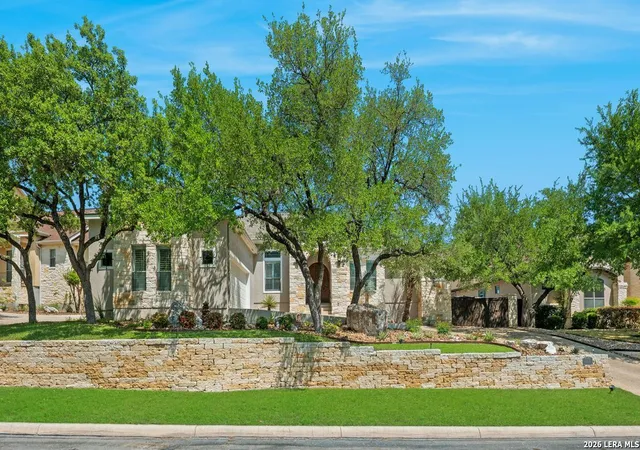Photo 4 of Sale Pending at 1915 Far Niente, San Antonio, TX 78258 | MLS# 1954439 | Listing updated on 2026-04-12