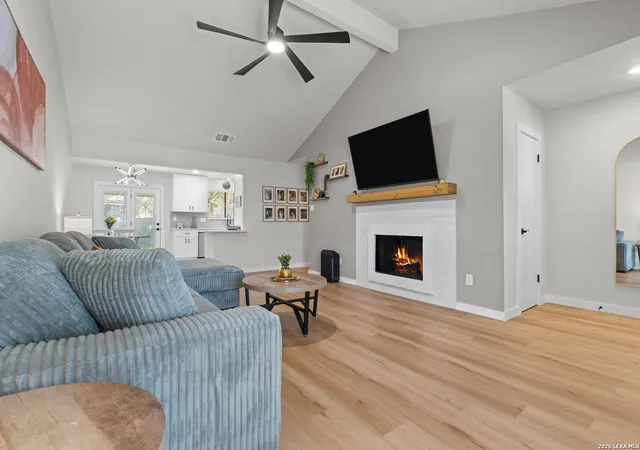 4th image of 6402 Ridgehurst, San Antonio, TX 78250 | MLS# 1954455