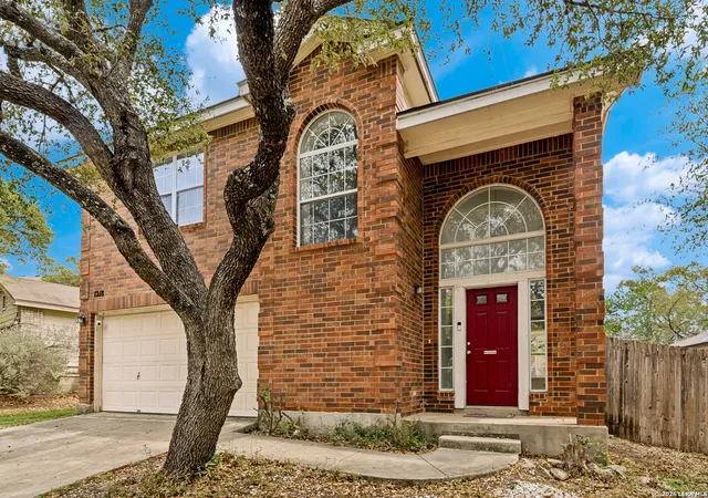 Photo 2 of Sale Pending at 1218 Lion Frst, San Antonio, TX 78251 | MLS# 1954481 | Listing updated on 2026-04-29