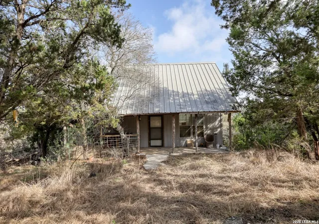 Photo 2 of Single family home for sale at 343 E Headwaters Ranch, Kendalia, TX 78027 | MLS# 1954530 | Listing updated on 2026-05-19