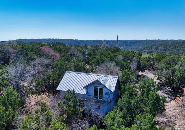 Photo 4 of Single family home for sale at 343 E Headwaters Ranch, Kendalia, TX 78027 | MLS# 1954530 | Listing updated on 2026-05-19
