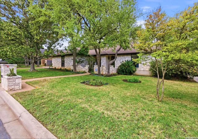 Photo 2 of Sale Pending at 12506 King Walnut, San Antonio, TX 78230 | MLS# 1954589 | Listing updated on 2026-04-27