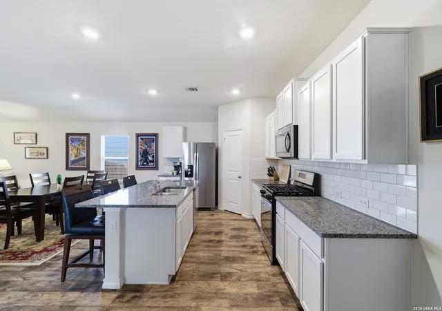 Photo 4 of Single family home for sale at 5103 Gully Way, San Antonio, TX 78266 | MLS# 1954652 | Listing updated on 2026-05-16