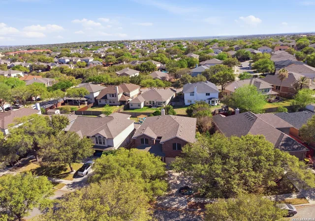 Photo 4 of Single family home for sale at 418 Bright Chase, San Antonio, TX 78253 | MLS# 1954655 | Listing updated on 2026-10-09