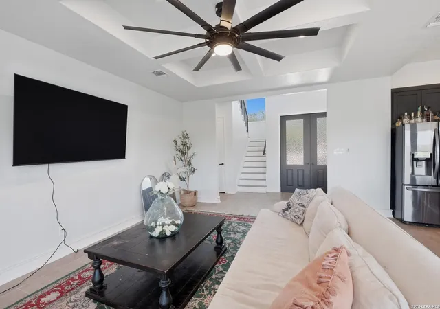 4th image of 1318 Mountain Top, Canyon Lake, TX 78133 | MLS# 1954713