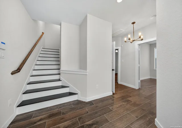 3rd image of 5843 Whitby #UNIT 34, San Antonio, TX 78240 | MLS# 1954748