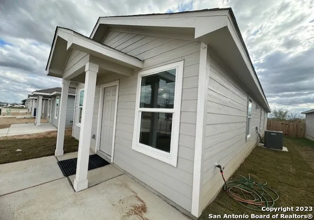 Photo 4 of Single family home for sale at 14206 Llama Pl, San Antonio, TX 78252 | MLS# 1954760 | Listing updated on 2026-06-19