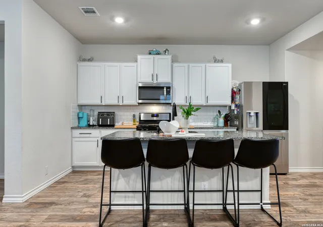 Photo 4 of Single family home for sale at 5615 Chase Falls, San Antonio, TX 78266 | MLS# 1954763 | Listing updated on 2026-08-18