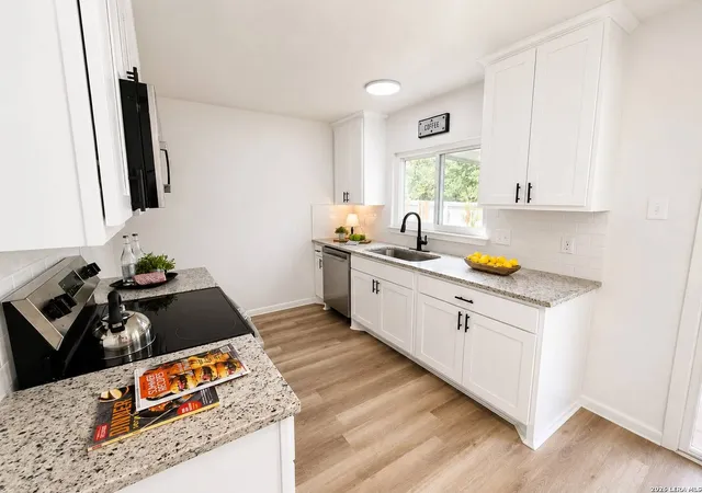 Photo 3 of Sale Pending at 1070 Frost Fire, San Antonio, TX 78245 | MLS# 1954795 | Listing updated on 2026-09-12