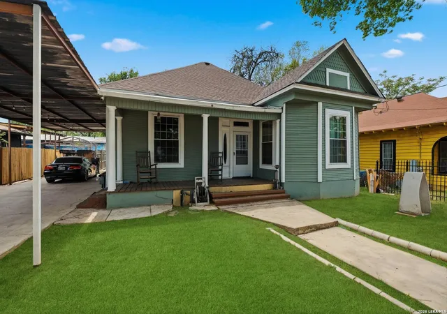 Photo 3 of Single family home for sale at 648 Porter, San Antonio, TX 78210 | MLS# 1954796 | Listing updated on 2026-04-21