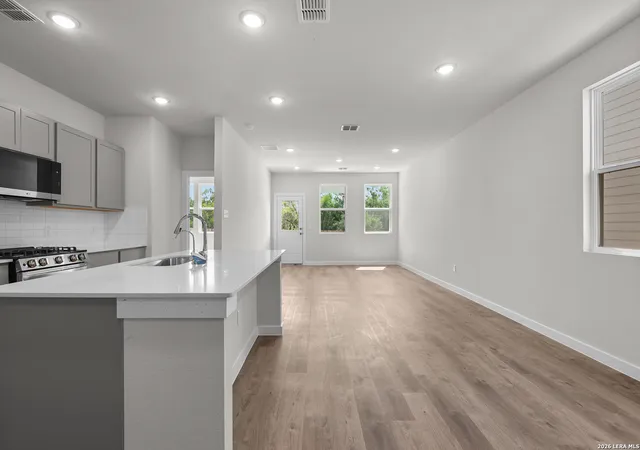 Photo 3 of Single family home for sale at 9934 Chavaneaux Lndg, San Antonio, TX 78221 | MLS# 1954798 | Listing updated on 2026-09-18