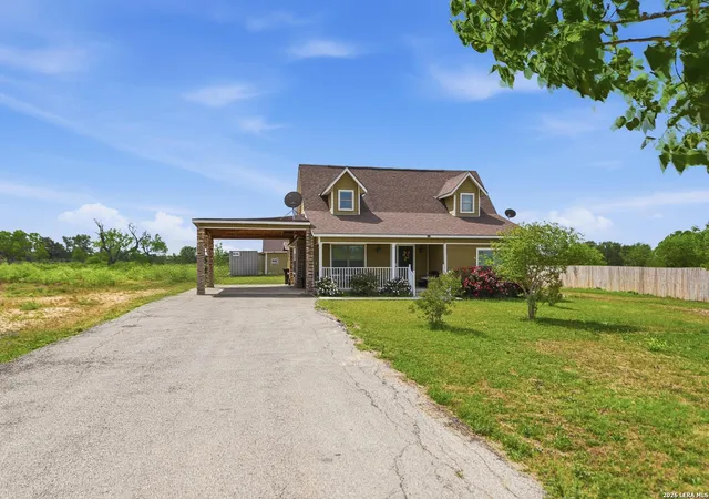 1st image of 163 Buckeye, Seguin, TX 78155 | MLS# 1954823