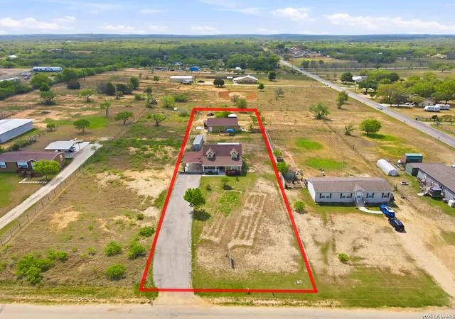 45th image of 163 Buckeye, Seguin, TX 78155 | MLS# 1954823