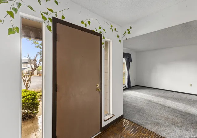Photo 3 of Sale Pending at 13207 De La Vista, San Antonio, TX 78233 | MLS# 1954852 | Listing updated on 2026-05-07