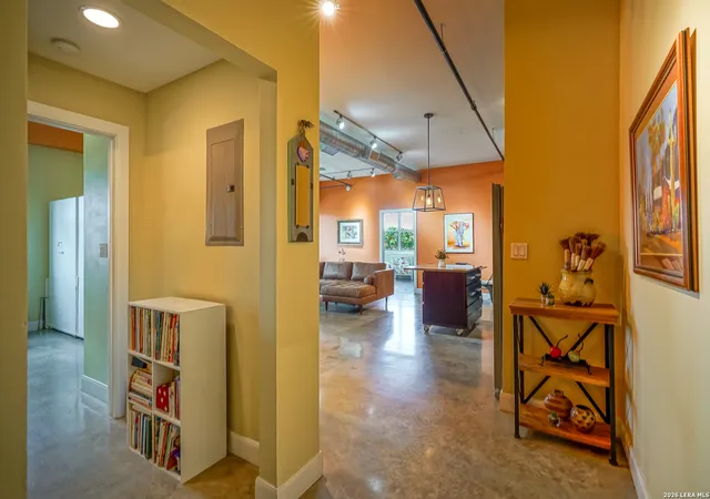 Photo 3 of Condo for sale at 831 S Flores #3202, San Antonio, TX 78204 | MLS# 1954903 | Listing updated on 2026-09-11