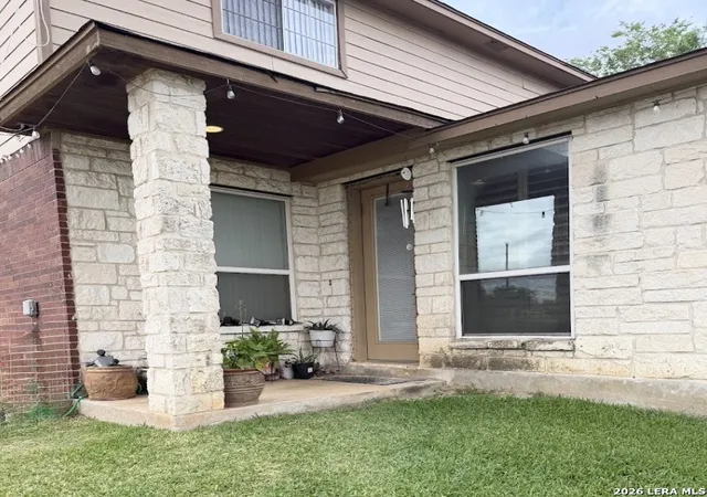 Homes for sale in Stockdale, TX | 601 State Hwy 123, Stockdale, TX 78160 | MLS# 1954907