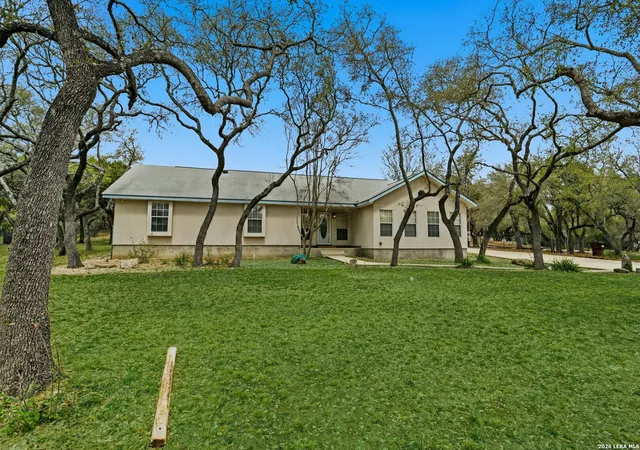 Photo 4 of Single family home for sale at 845 Gallagher, Canyon Lake, TX 78133 | MLS# 1954917 | Listing updated on 2026-04-14