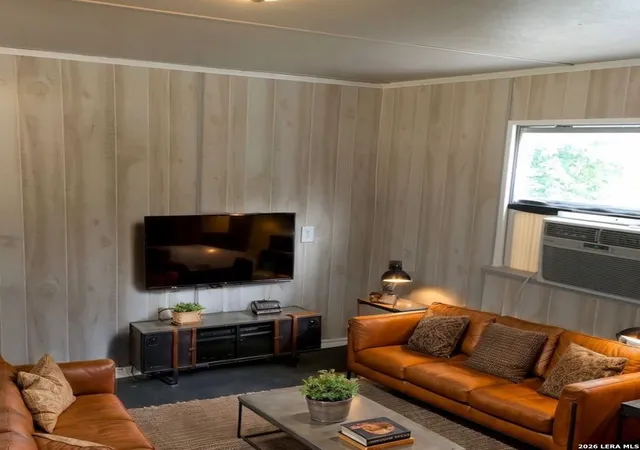 Photo 4 of Single family home for sale at 6577 Cedar Lane, San Antonio, TX 78257 | MLS# 1954949 | Listing updated on 2026-09-16