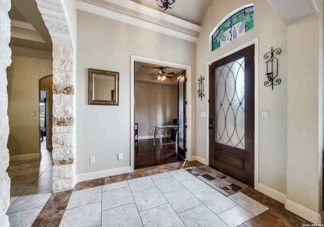 4th image of 112 S Abrego Crossing, Floresville, TX 78114 | MLS# 1954962