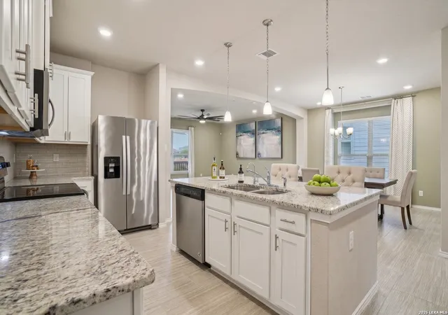 Photo 4 of Sale Pending at 7615 Champion Creek, San Antonio, TX 78252 | MLS# 1954965 | Listing updated on 2026-09-15