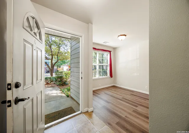 Photo 4 of Single family home for sale at 1651 Mountain Brk, Schertz, TX 78154 | MLS# 1954972 | Listing updated on 2026-09-19