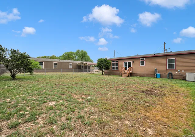 Homes for sale in Bandera, TX | 592 Private Road 1510, Bandera, TX 78003 | MLS# 1954973