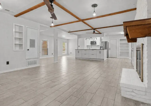 4th image of 161 Cloverleaf Dr, Schertz, TX 78154 | MLS# 1955009