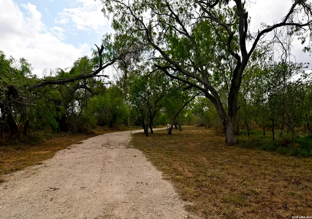 Photo 4 of Land for sale at 101 Alfredo, Floresville, TX 78114 | MLS# 1955027 | Listing updated on 2026-06-22