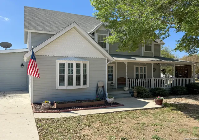 1st image of 702 County Road 6612, Devine, TX 78016 | MLS# 1955028