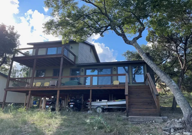 Photo 3 of Single family home for sale at 3145 Westview, Canyon Lake, TX 78133 | MLS# 1955098 | Listing updated on 2026-08-24