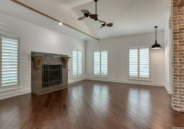 Photo 2 of Sale Pending at 101 Campden Cir, San Antonio, TX 78218 | MLS# 1955101 | Listing updated on 2026-04-23