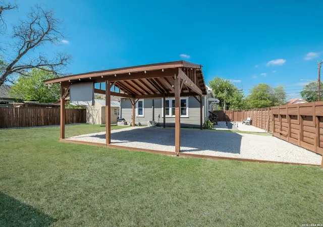 Homes for sale in San Antonio, TX | 930 Hays, San Antonio, TX 78202 | MLS# 1955120
