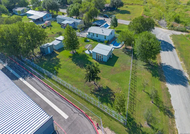 Photo 3 of Sale Pending at 100 Park Meadow, Cibolo, TX 78108 | MLS# 1955140 | Listing updated on 2026-04-28