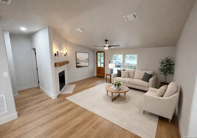 4th image of 12140 Eidelweiss Dr, La Coste, TX 78039 | MLS# 1955148