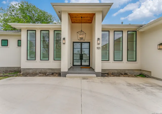 1st image of 1101 Garraty, Terrell Hills, TX 78209 | MLS# 1955229