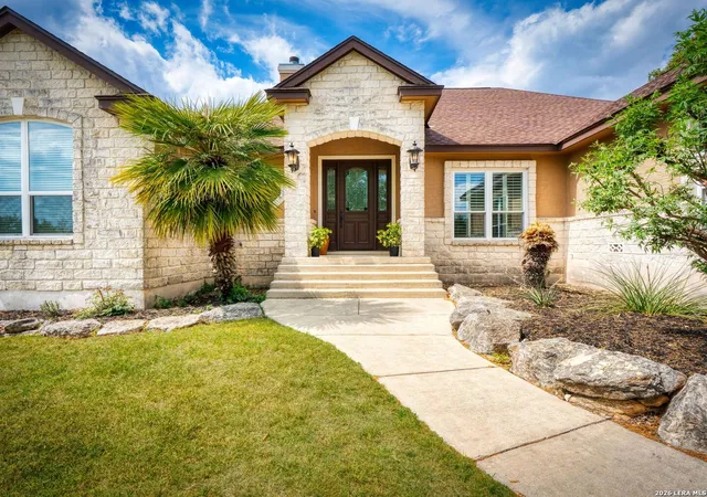 Photo 4 of Sale Pending at 1827 Slumber Pass, San Antonio, TX 78260 | MLS# 1955258 | Listing updated on 2026-08-13