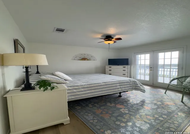 Photo 3 of Single family home for sale at 1274 Blue Heron, Hitchcock, TX 77563 | MLS# 1955432 | Listing updated on 2026-09-01